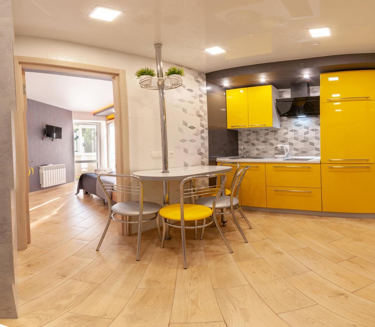 Yellow Loft Luxury Apartments With 2 Bedrooms Poltawa Exterior foto